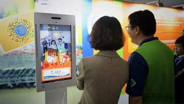 人工智能AI广告机为什么现在受市场欢迎？